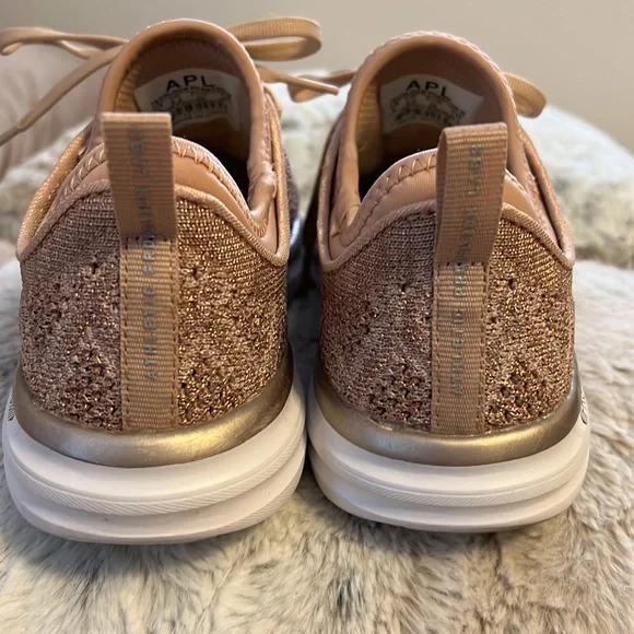 APL Athletic Propulsion Labs Techloom Phantom Sneakers - Picture 6 of 8